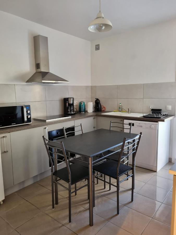 Location Vacances T4 Bas De Villa 土伦 外观 照片